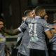 I calciatori dell'Alessandria festeggiano dopo un gol contro la Giana Erminio